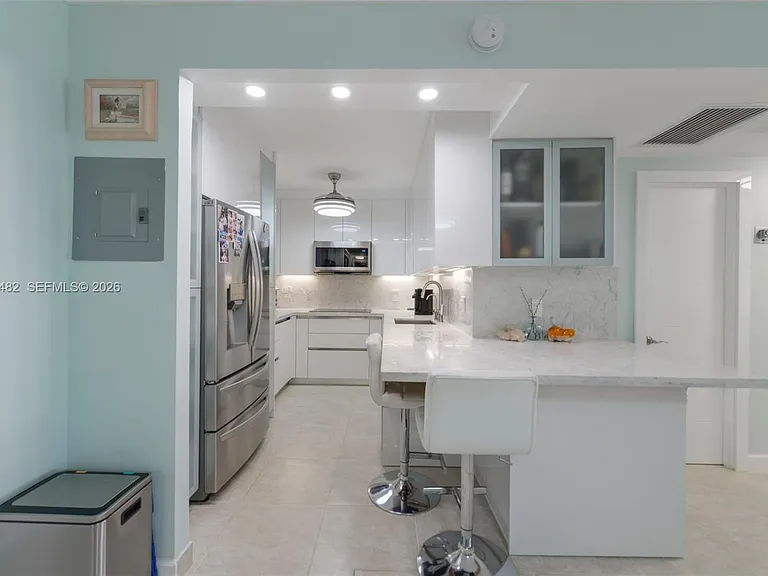1980 S Ocean Dr #11K — Photo 11