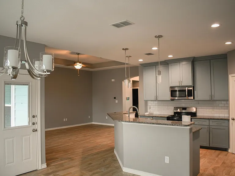15845 Grenadine Dr — Photo 33