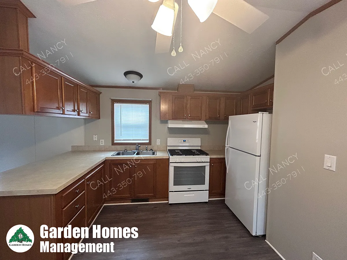Building Photo - 17 Deer Run Pkwy