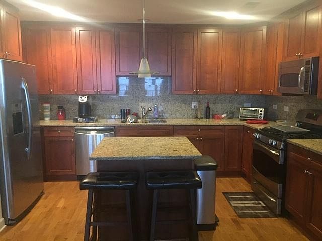 1st image of 2622 W Diversey Ave #4
