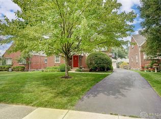 1106 Hampshire Rd, Dayton, OH 45419