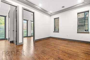 Rented by Rennit Inc.