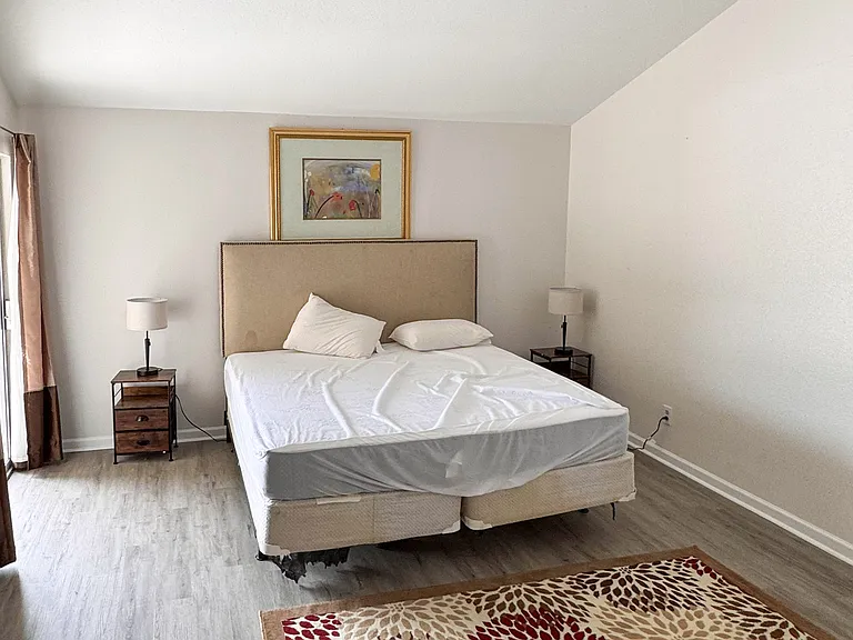 Sandpiper Dr — Photo 2