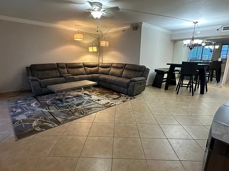 3300 W Rolling Hills Cir #708 — Photo 3