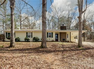 13941 Smokey Hollow Rd, Northport, AL 35475