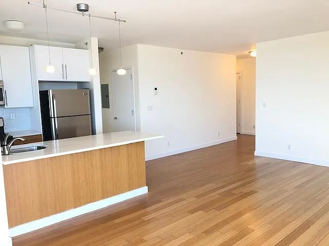 224 Richmond Ter #8E — Photo 11