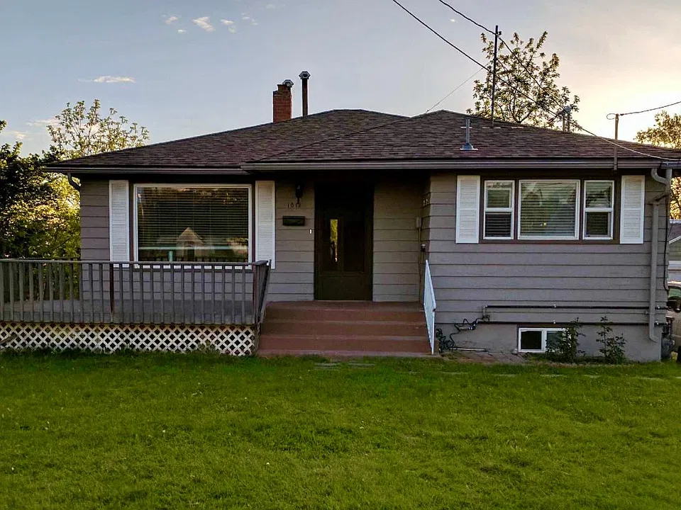 1012 S College Ave