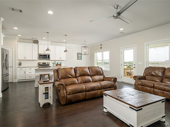 2nd image of 13930 Grand Pointe Blvd