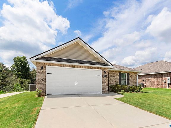 2nd image of 2136 Dawson Ln NE