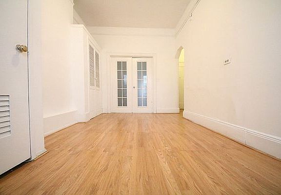 4th image of 840 2nd Ave #1