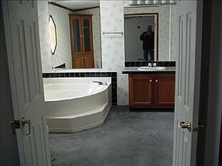 4th image of 64 Brandenburg N