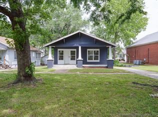 218 S Wood Ave, Hominy, OK 74035
