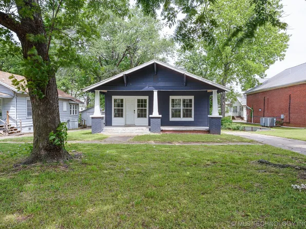 218 S Wood Ave, Hominy, OK 74035