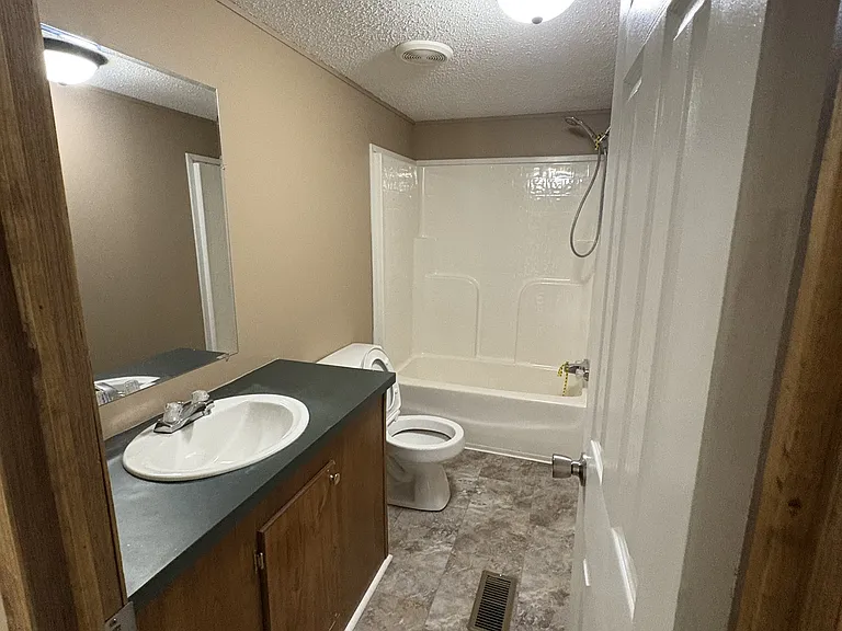 152 Meadow Ln — Photo 10