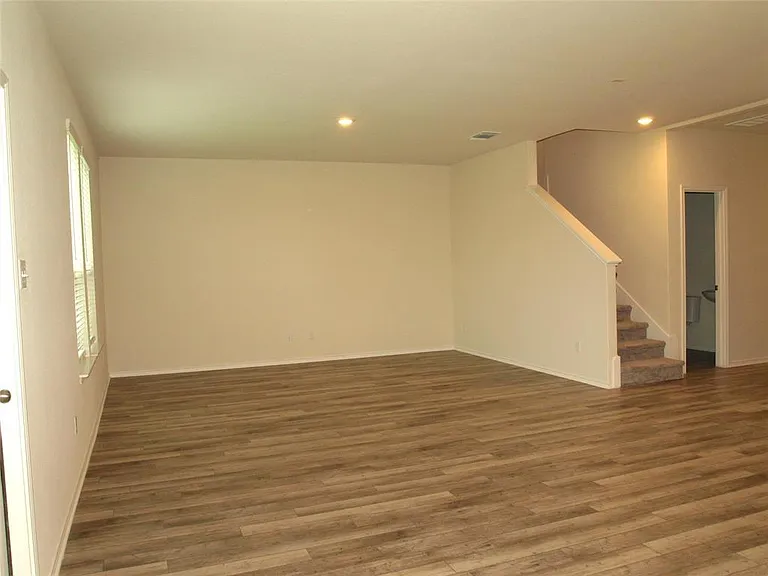 173 Onna St — Photo 15