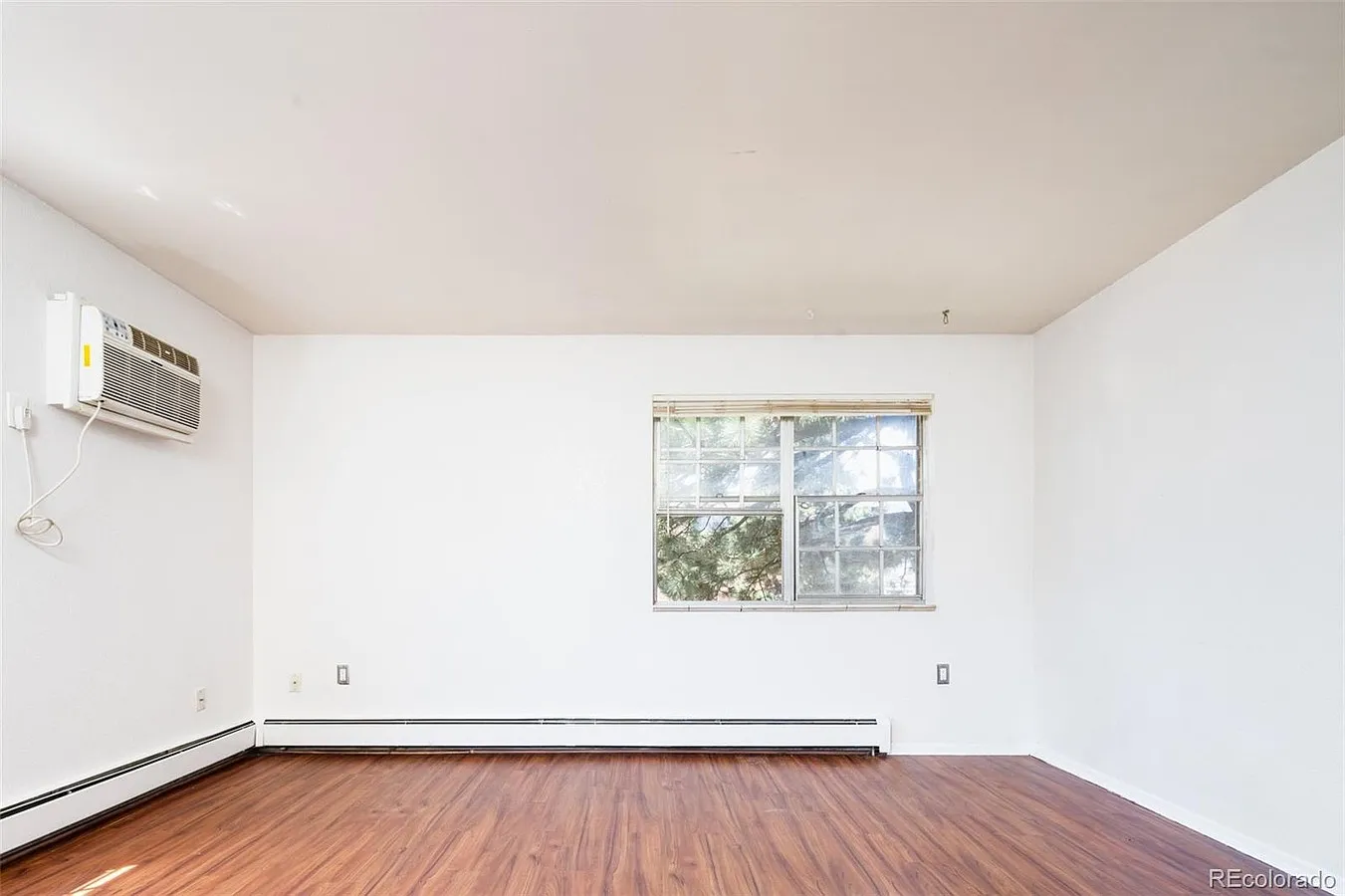 3300 S Clarkson St — Photo 3