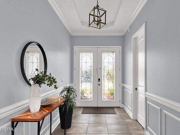 5th image of 3811 ARBOR MILL Circle