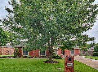 3705 Blue Forest Dr, Arlington, TX 76001