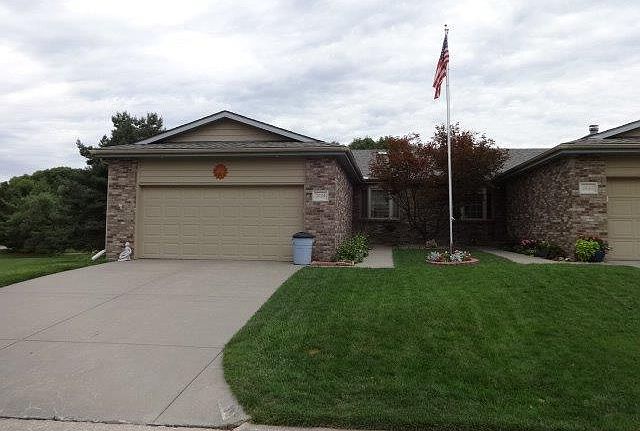 1st image of 5039 S 69th St