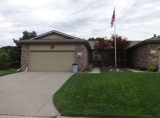 5039 S 69th St, Lincoln, NE 68516