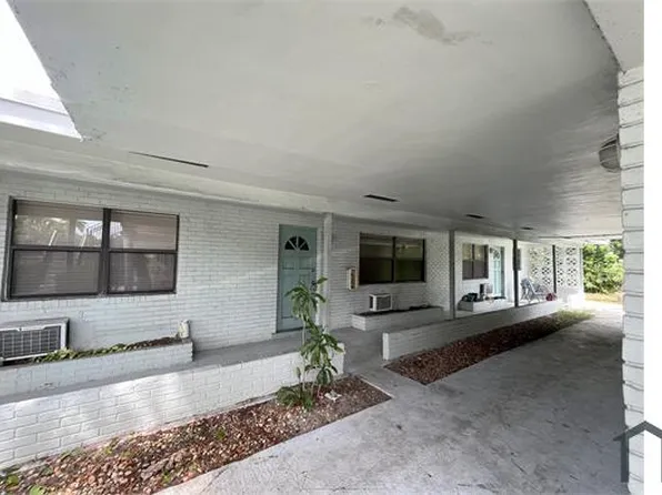 325 NW 15th St, Pompano Beach, FL