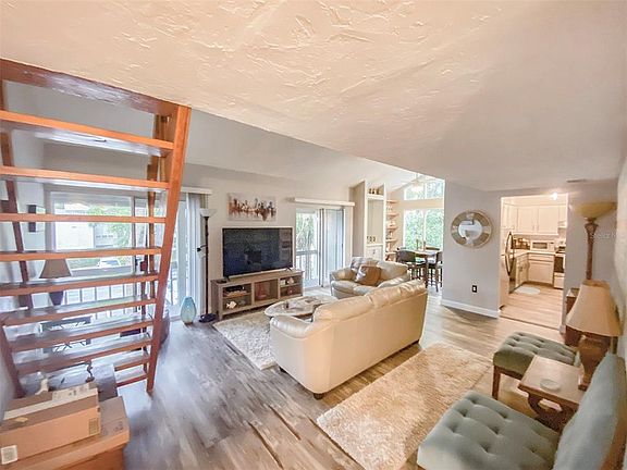 4th image of 2232 Bahia Vista St APT A5