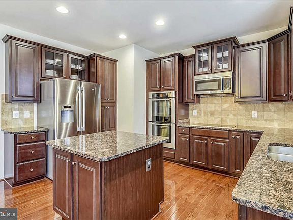 4th image of 12706 Bedford Glen Way