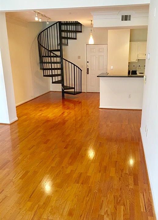 1st image of 955 Juniper St NE Unit 2328