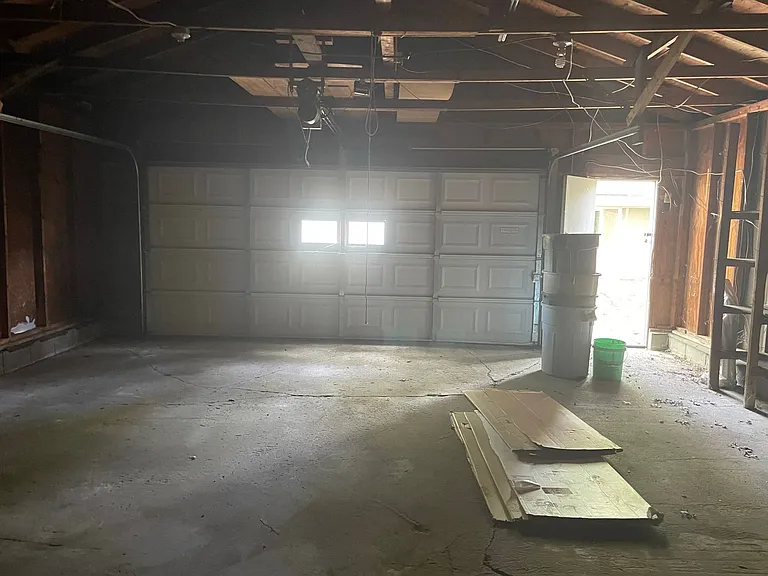 2404 W US Highway 20 — Photo 22