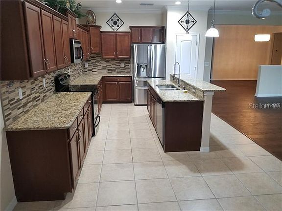 3rd image of 3348 Cortland Dr