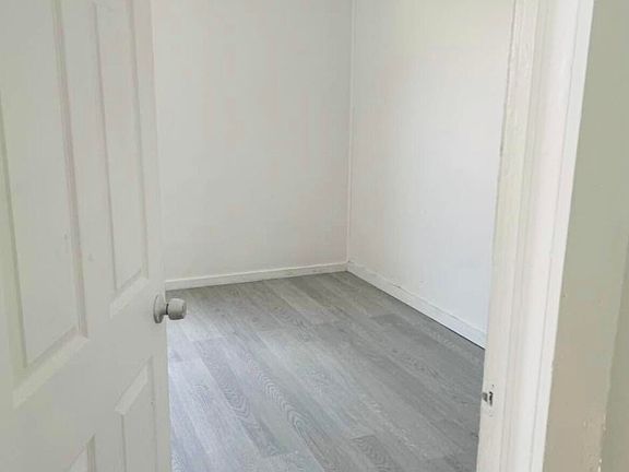 5th image of 706 7th St