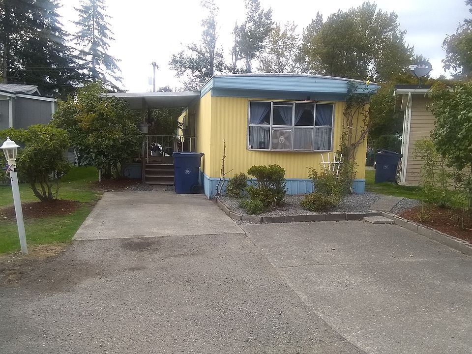 1st image of 1919 196th St SW Unit 18