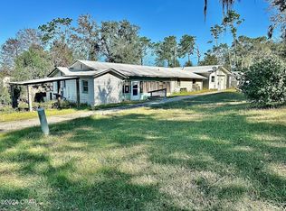7786 Lake Seminole Rd, Sneads, FL 32460