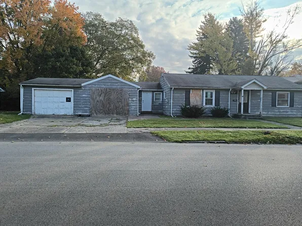 140 S West St, Columbiana, OH 44408