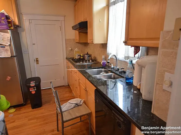 44 Blenford Rd #1 — Photo 19