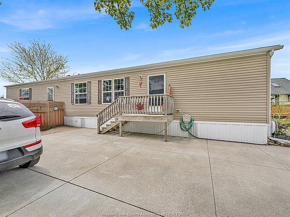 4th image of 1 Oak Ct
