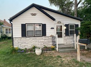 1907 S 8th St, Council Bluffs, IA 51501