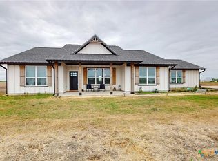 1700 County Road 445, Taylor, TX 76574