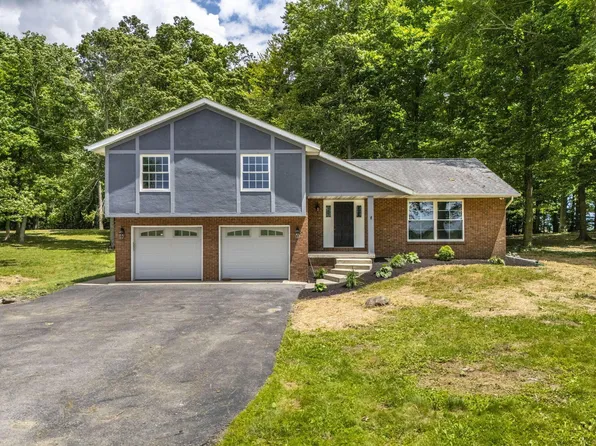 6870 Lake Rd NE, Pleasantville, OH 43148