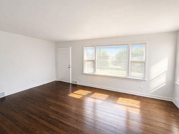 4th image of 1715 11th St APT 1