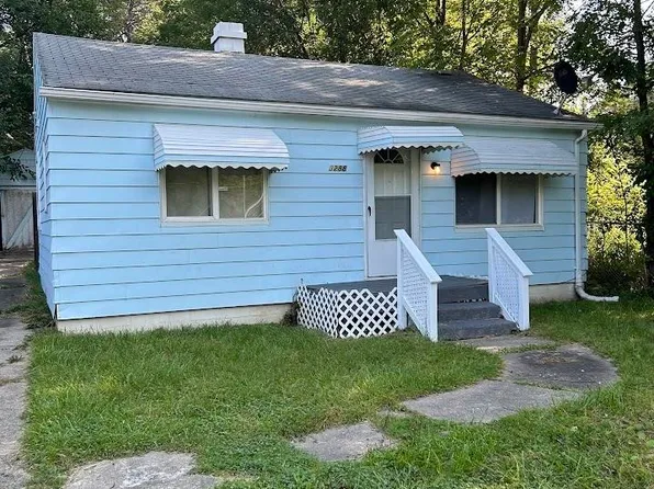 3288 Kissner Ave, Flint, MI 48504