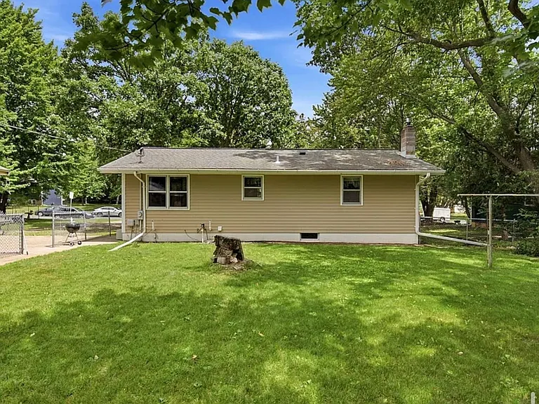 15524 Larch St NW — Photo 19