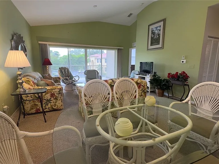 4327 Bellasol Cir #2721 — Photo 3