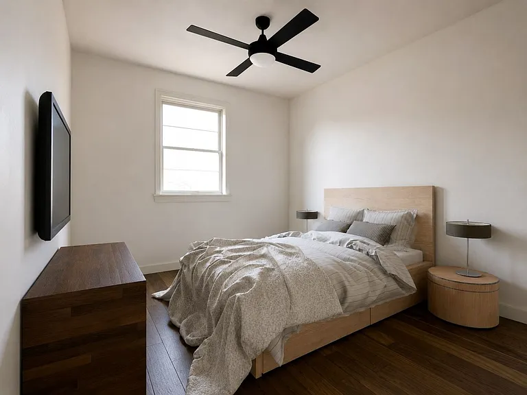 2035 S Florence Ave — Photo 93