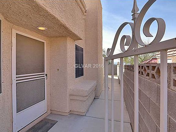 5th image of 2371 Beaver Bay Ct