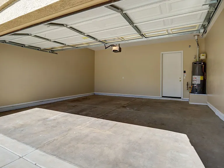 6496 E Brombil St — Photo 28