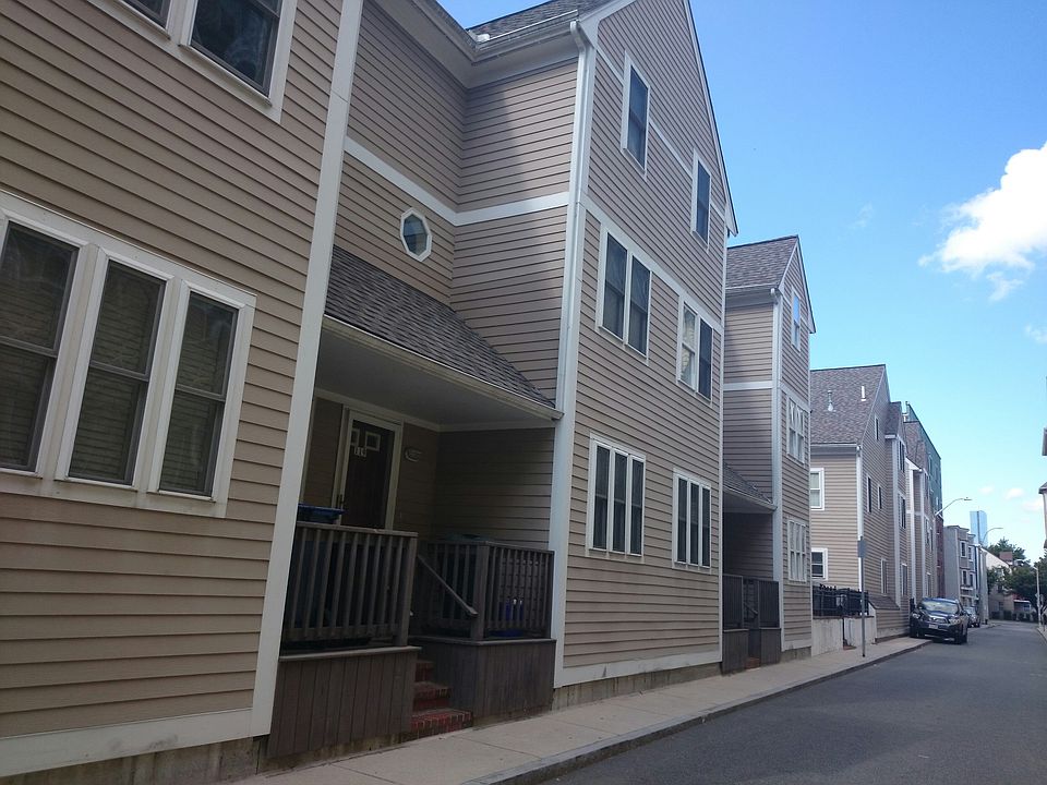 2nd image of 115 Tudor St
