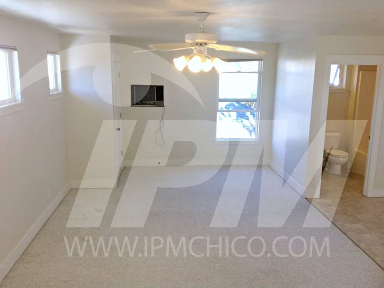 2386 England St — Photo 7
