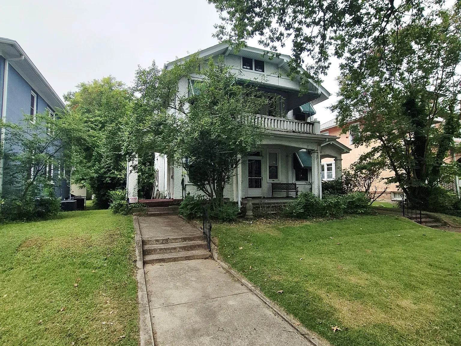 3002 Montrose Avenue - 2 — Photo 1