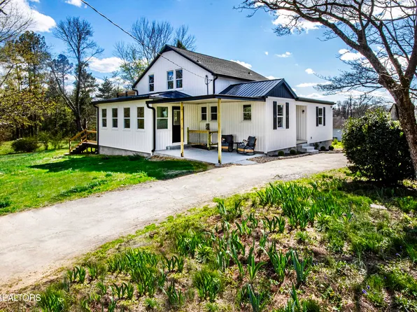 4610 Green Rd, Maryville, TN 37804